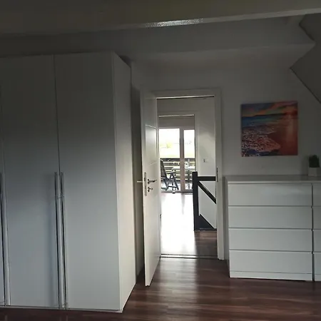 Апартаменты Schoene Mit Balkon Auch Fuer Handwerker Und Monteure *